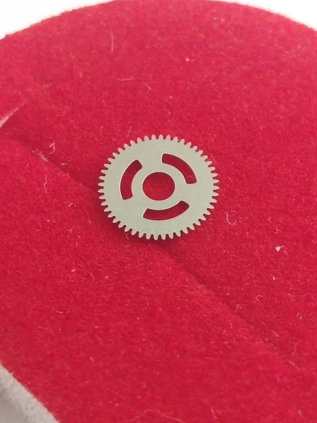 NOS Seiko Date Draiving wheel Parts 802 611 / 1 Pc