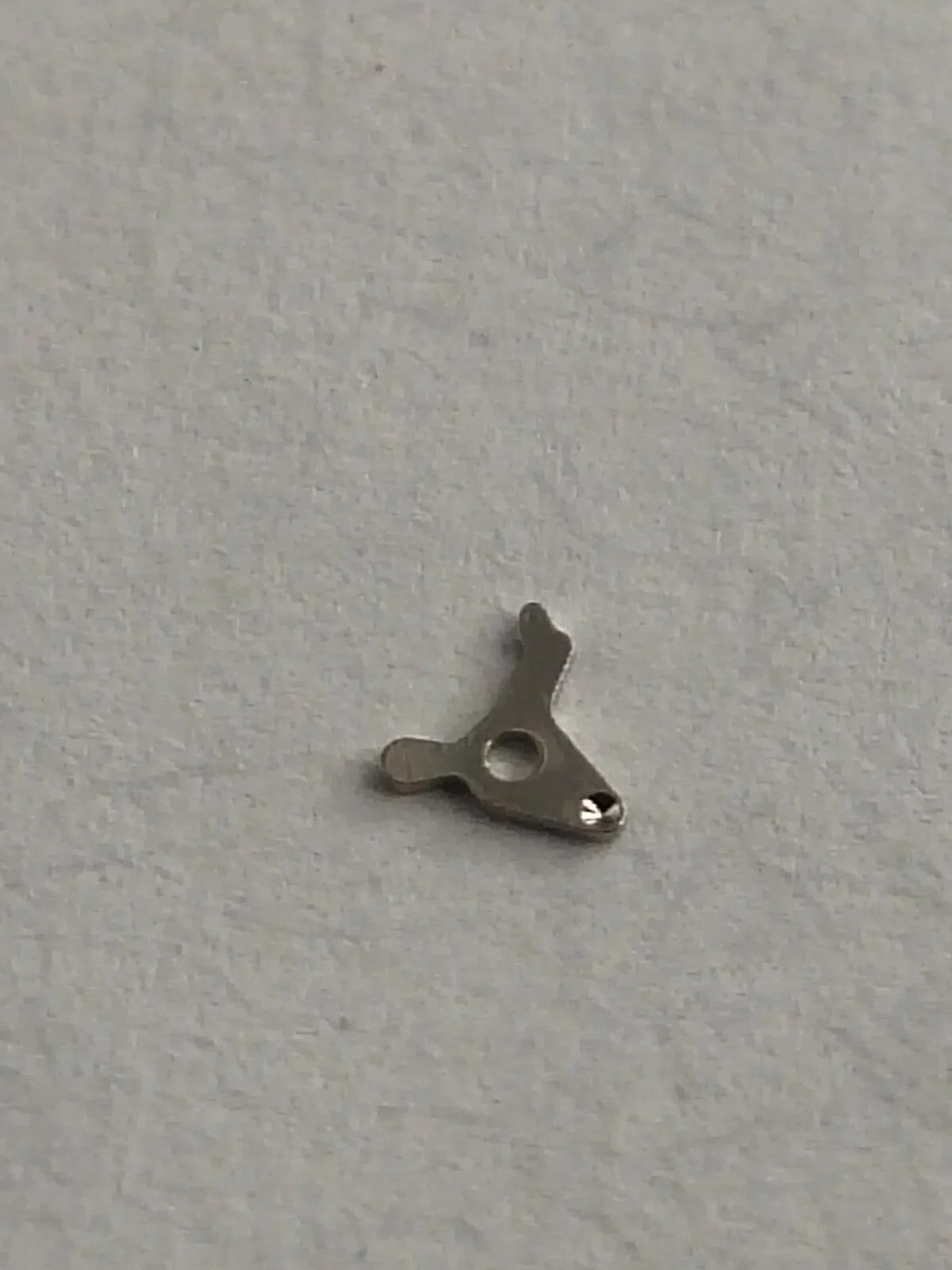 NOS SEIKO PARTS / Sitting lever/ Part . 383 053 /1Pc