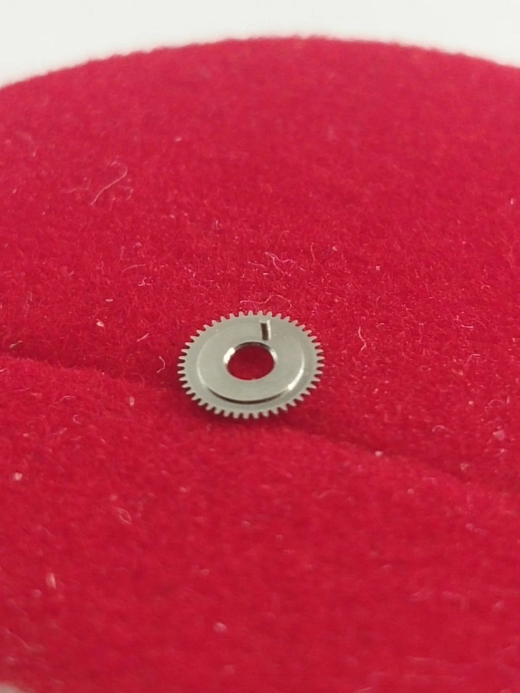 NOS Seiko Date Draiving wheel Parts 802 013 / 1 Pc