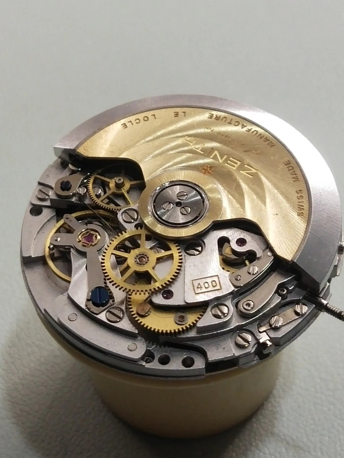 Zenit / El Primero / Cal. 400 /Full movement / Excellent Working / Used/