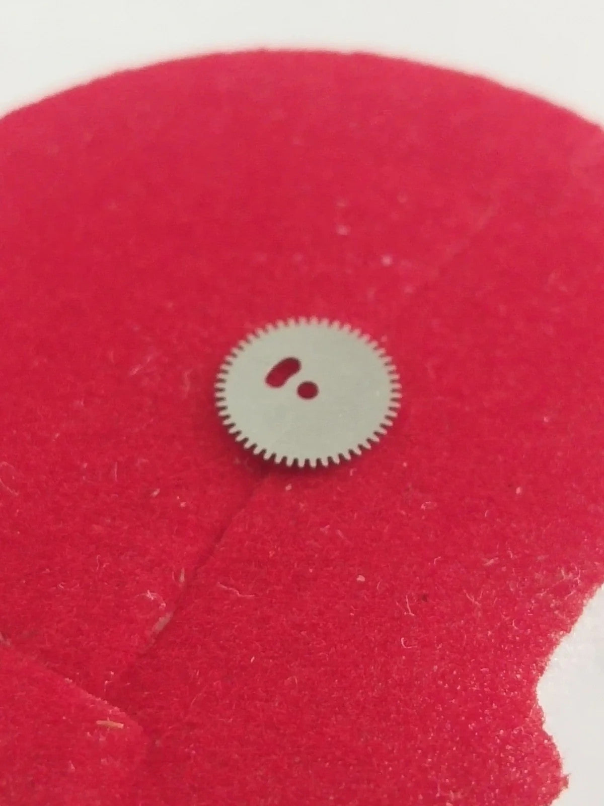 NOS Seiko Date Draiving wheel Parts 802 002 / 1 Pc