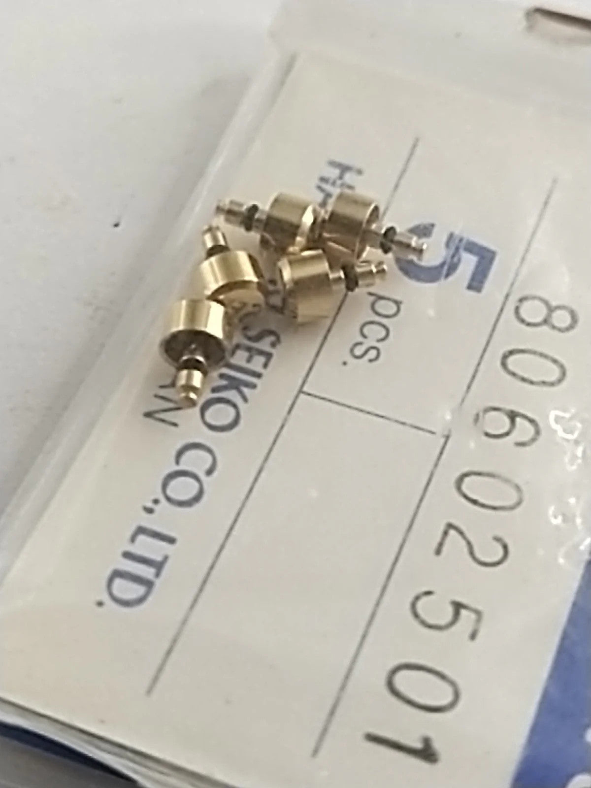 ORIGINAL SEIKO PARTS Push button / Part . 8060 2501/Price for one piece