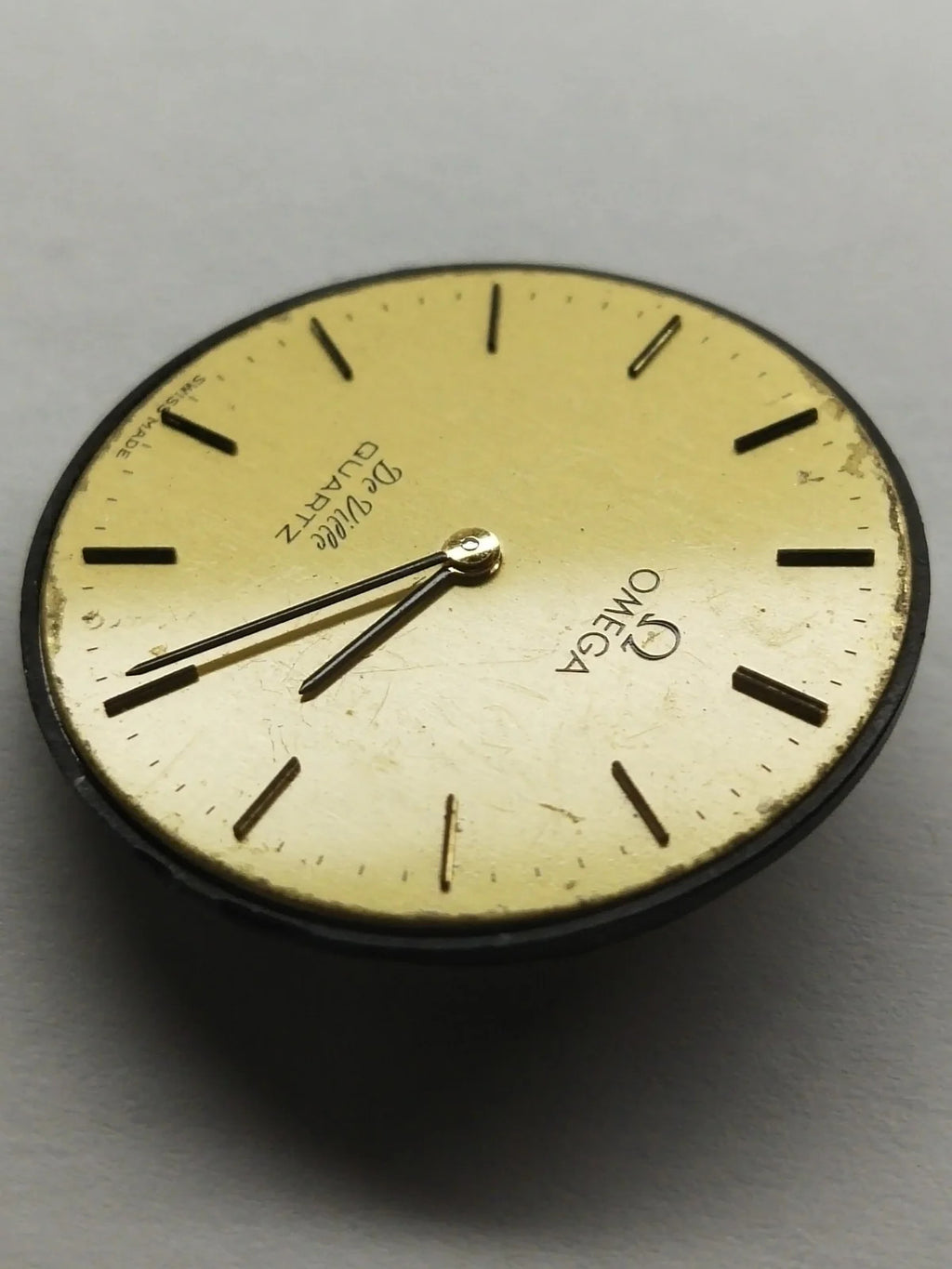 Omega 1330 movement in good working condition / used / with dial and hands