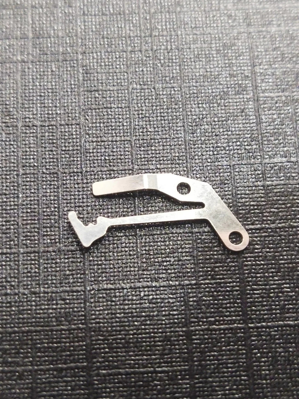 Seiko Part. 389 003 Sitting lever Axel Spring Cal. 0532A (1pc