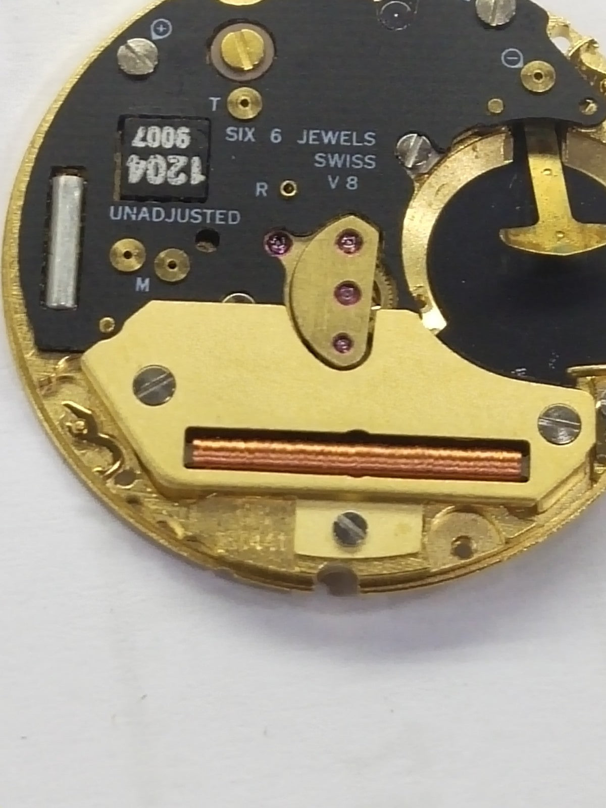 ETA 255 441 movement / 2 hands / date 3/4 clock /The Long minute wheel/Full work