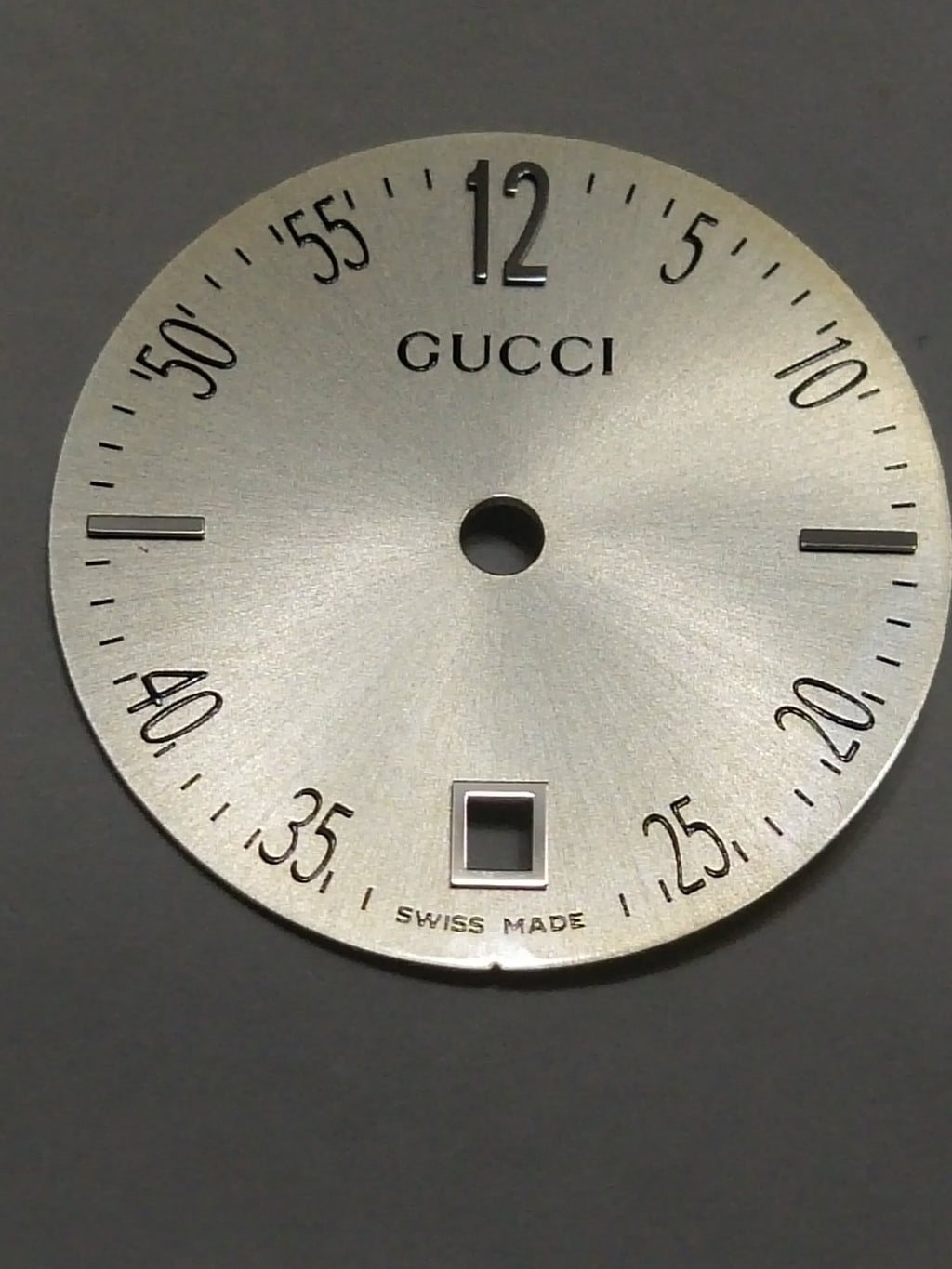 GUCCI Original / Dail  / Part No. YDA051.A422.4/ Creamy  color 