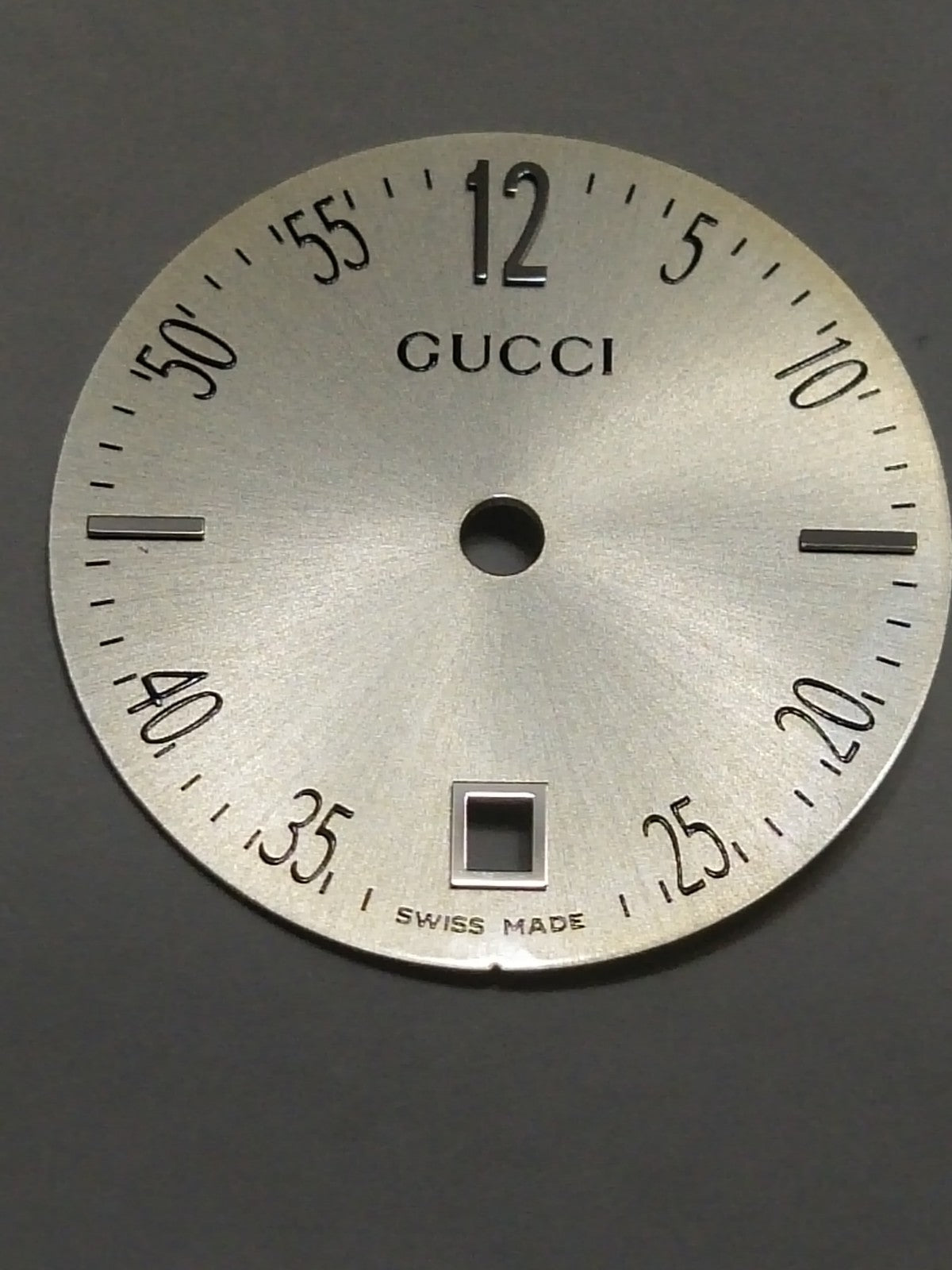 GUCCI Original / Dail  / Part No. YDA051.A422.4/ Creamy  color 