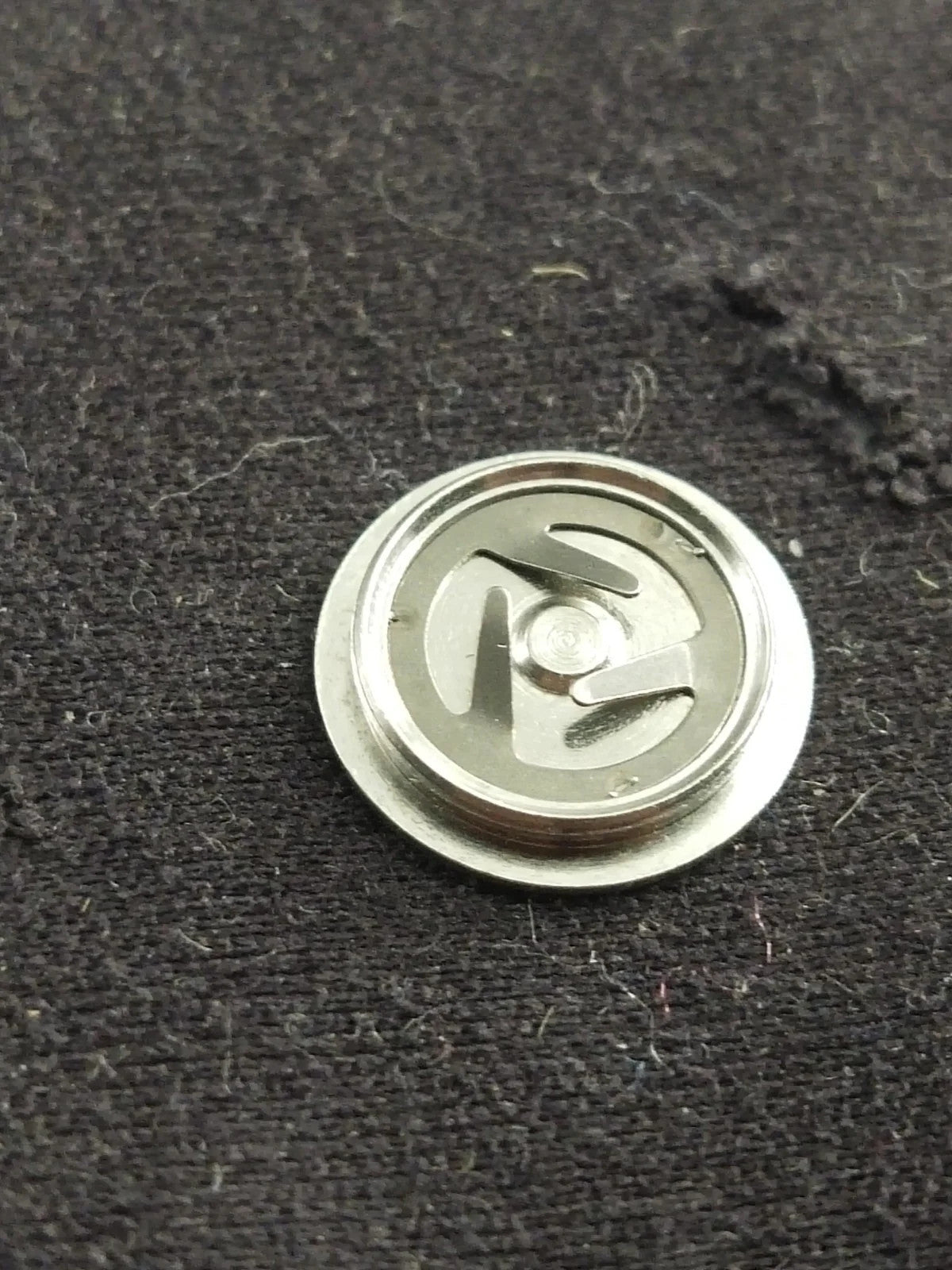 NOS Seiko Part . 8359 1569 Battery Hatch Cover