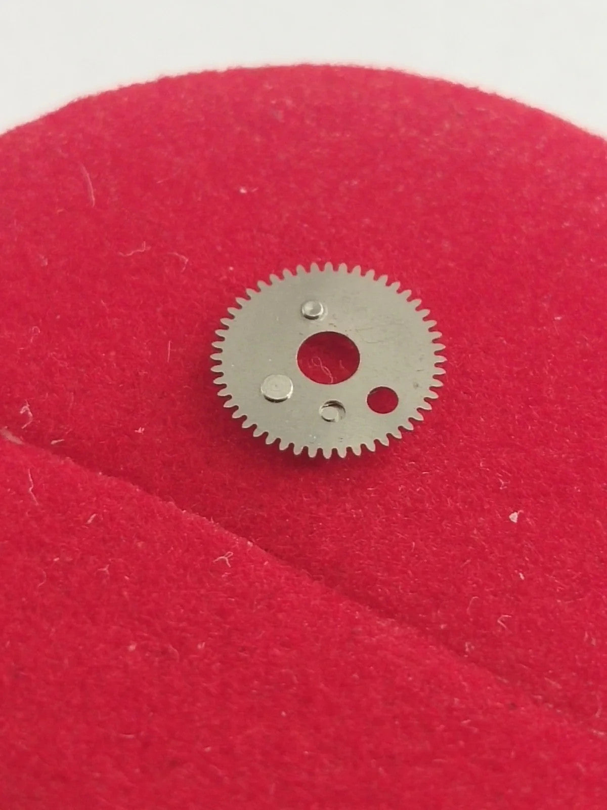 NOS Seiko Date Draiving wheel Parts 802 610 / 1 Pc Cal.6016/6119A