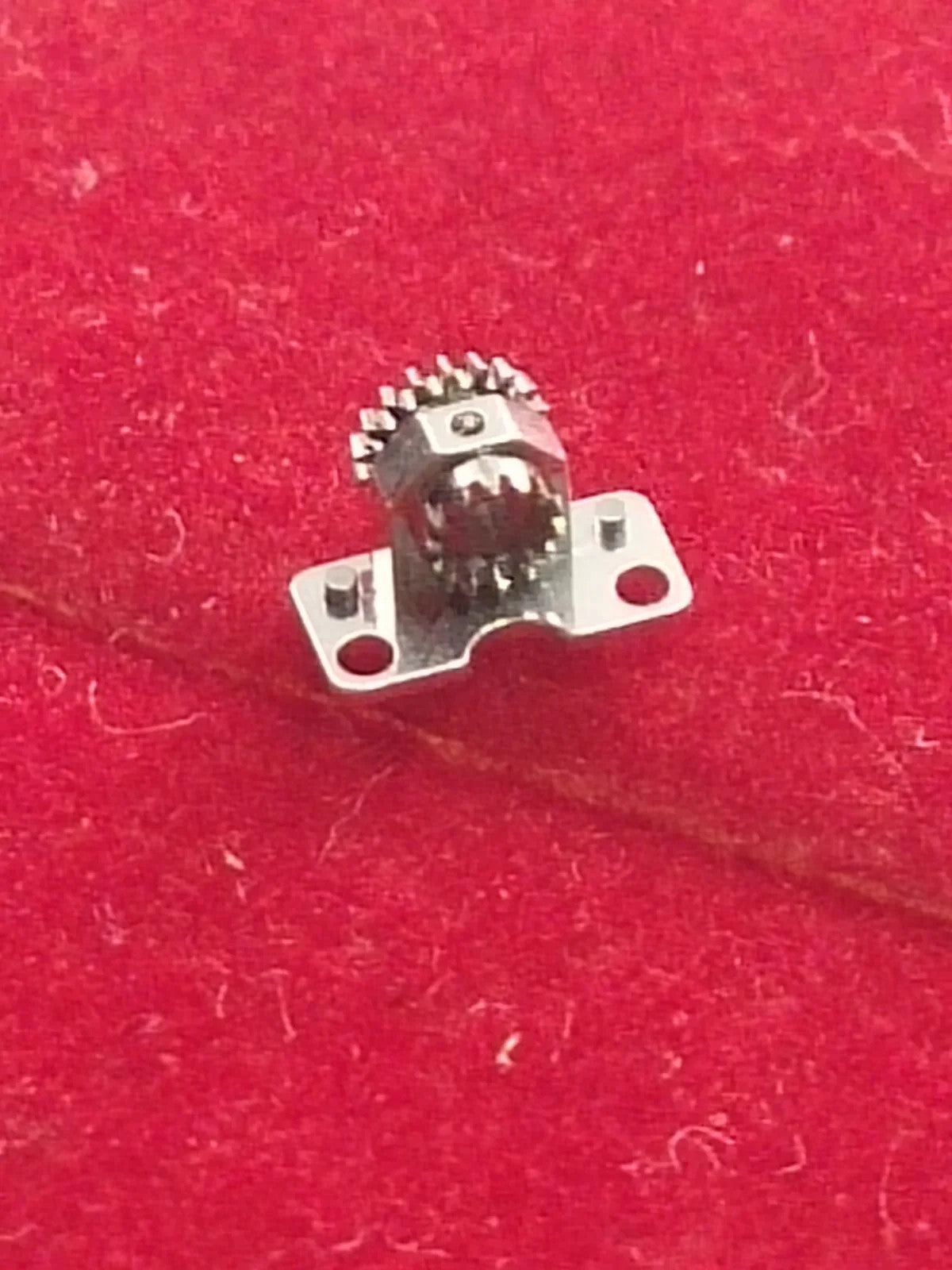 Rolex Cal./9001 204 / Winding Pinion /Genuine parts