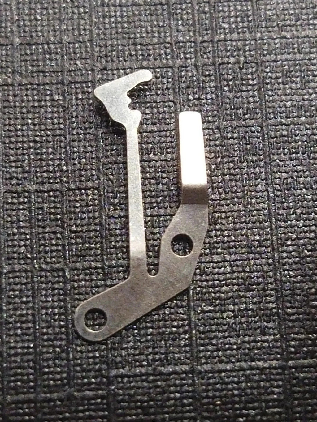 Seiko Part. 389 003 Sitting lever Axel Spring Cal. 0532A (1pc