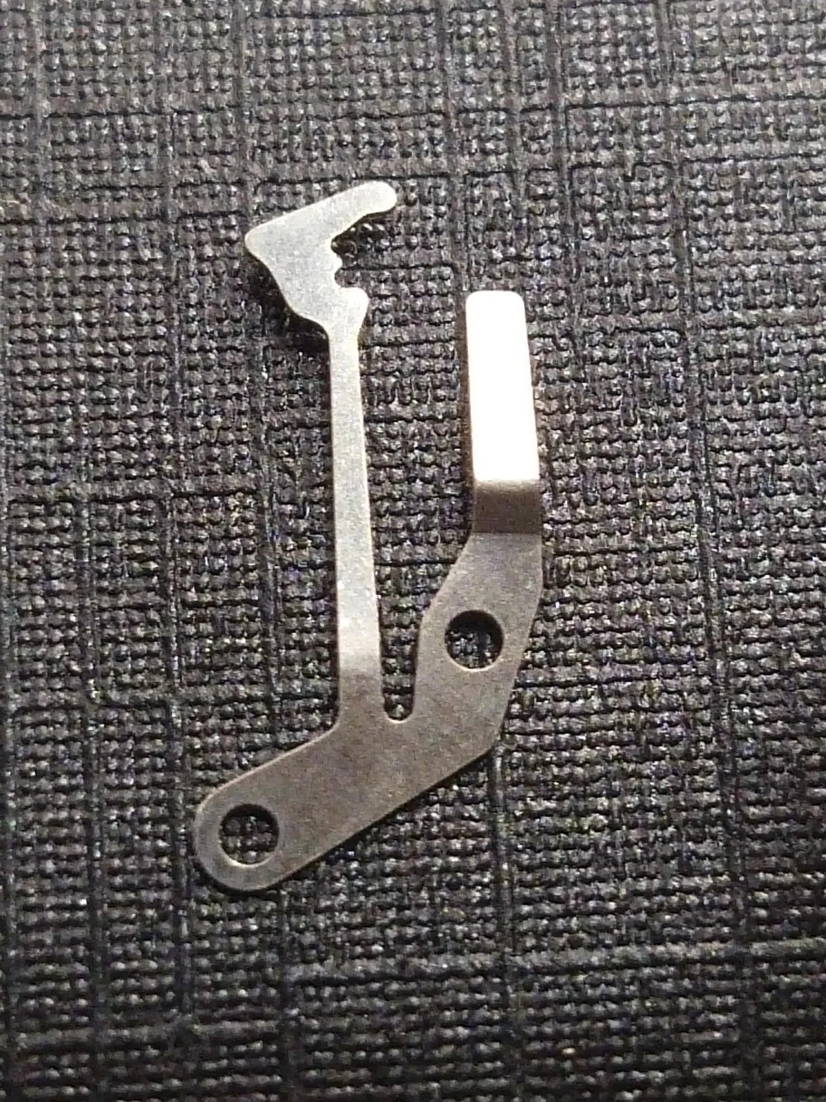 Seiko Part. 389 003 Sitting lever Axel Spring Cal. 0532A (1pc