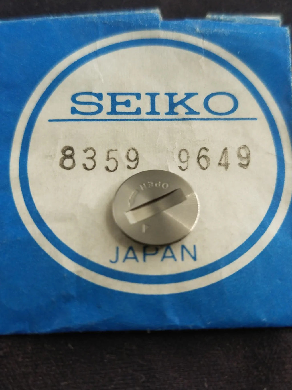 NOS Seiko Part . 8359 9649 Battery Hatch Cover