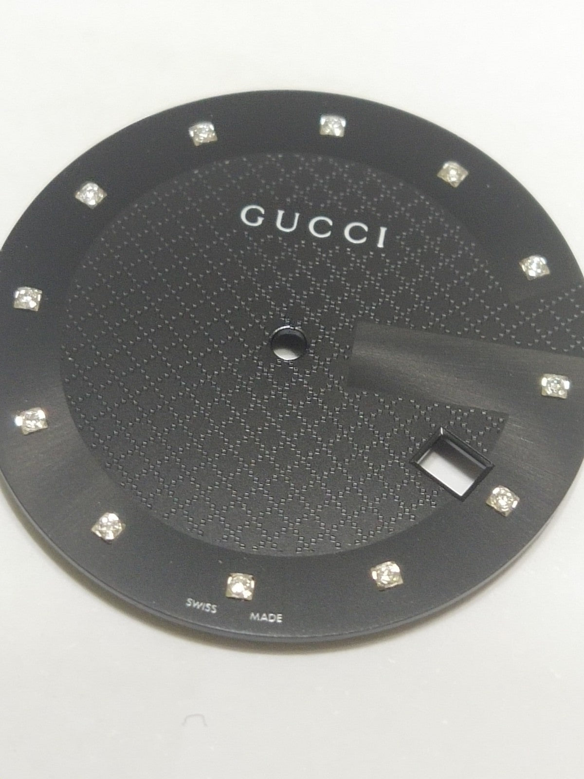 GUCCI Original / Dail diamond/ Part No. YD05347 / Black color 