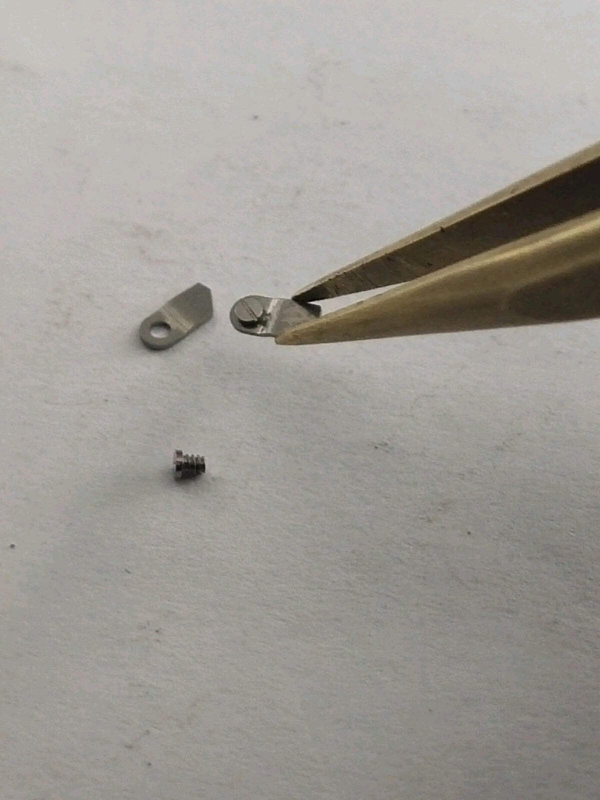 NOS OMEGA Watch Case Clamp with screws /4.4MM×2MM/ Part 1911