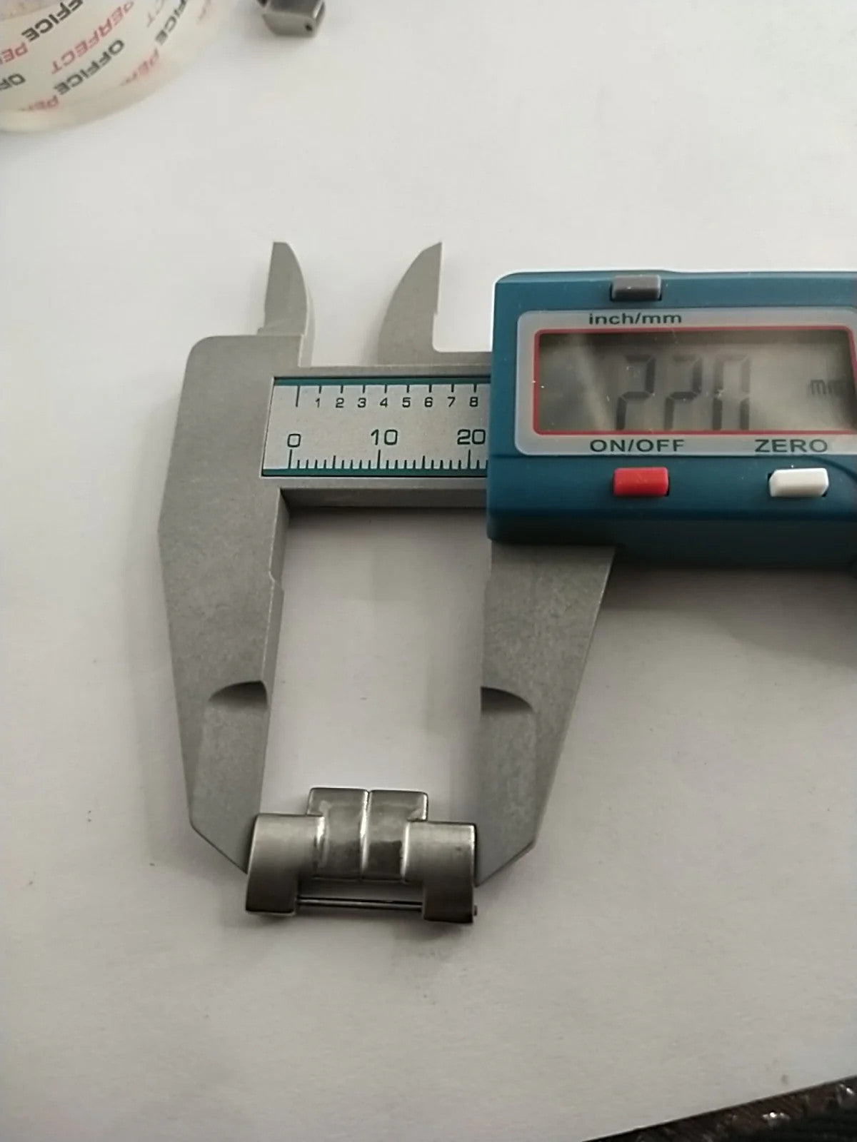 Original Tissot Link / 22 MM /