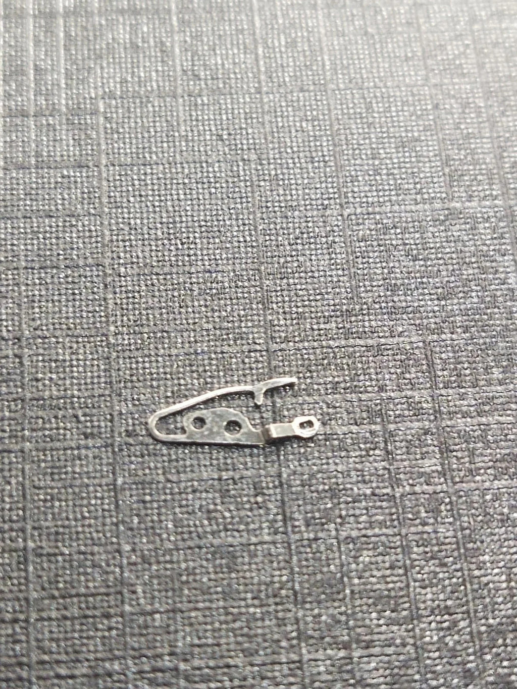 Seiko Part. 389 650 Sitting lever Axel Spring Cal. H357A (1pc