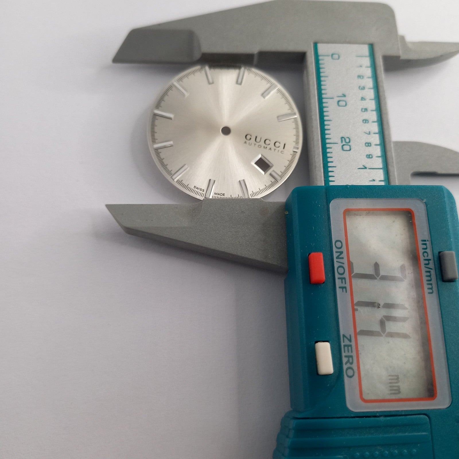 GUCCI Original / Dail  / Part No. YDA05196/ SILVER