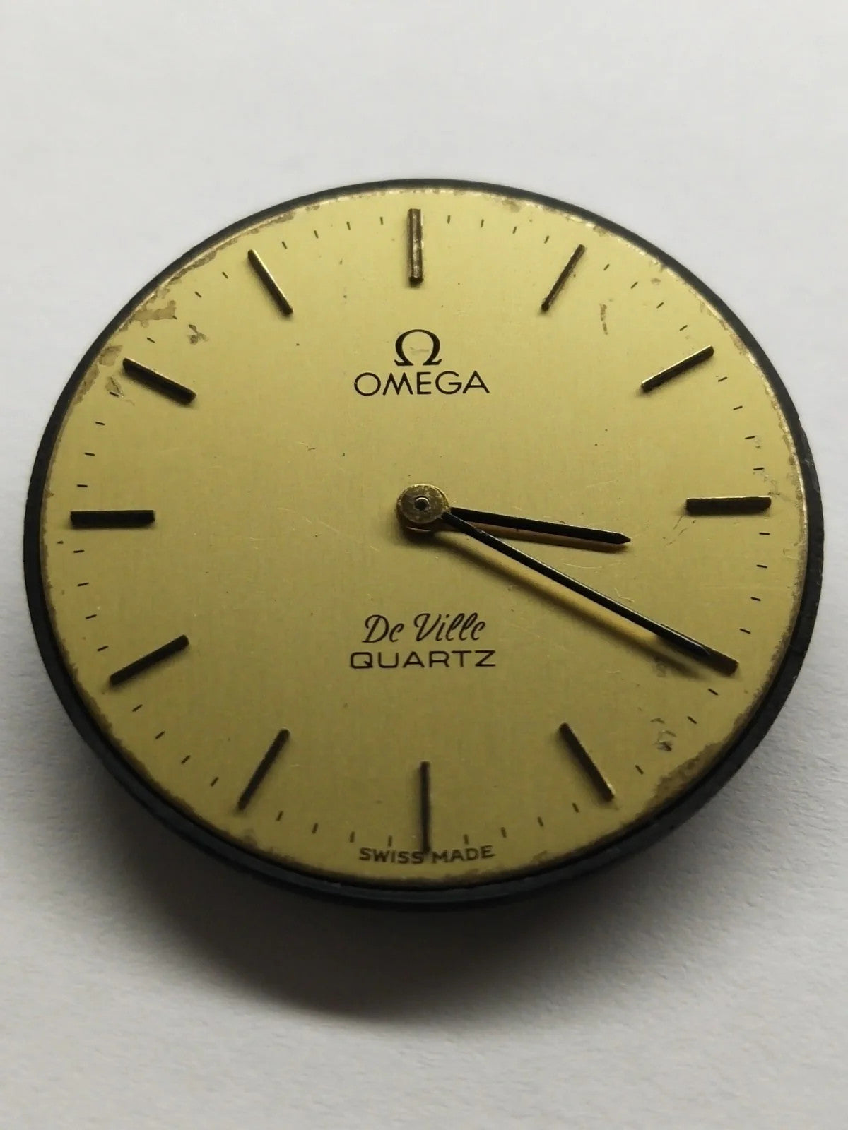 Omega 1330 movement in good working condition / used / with dial and hands