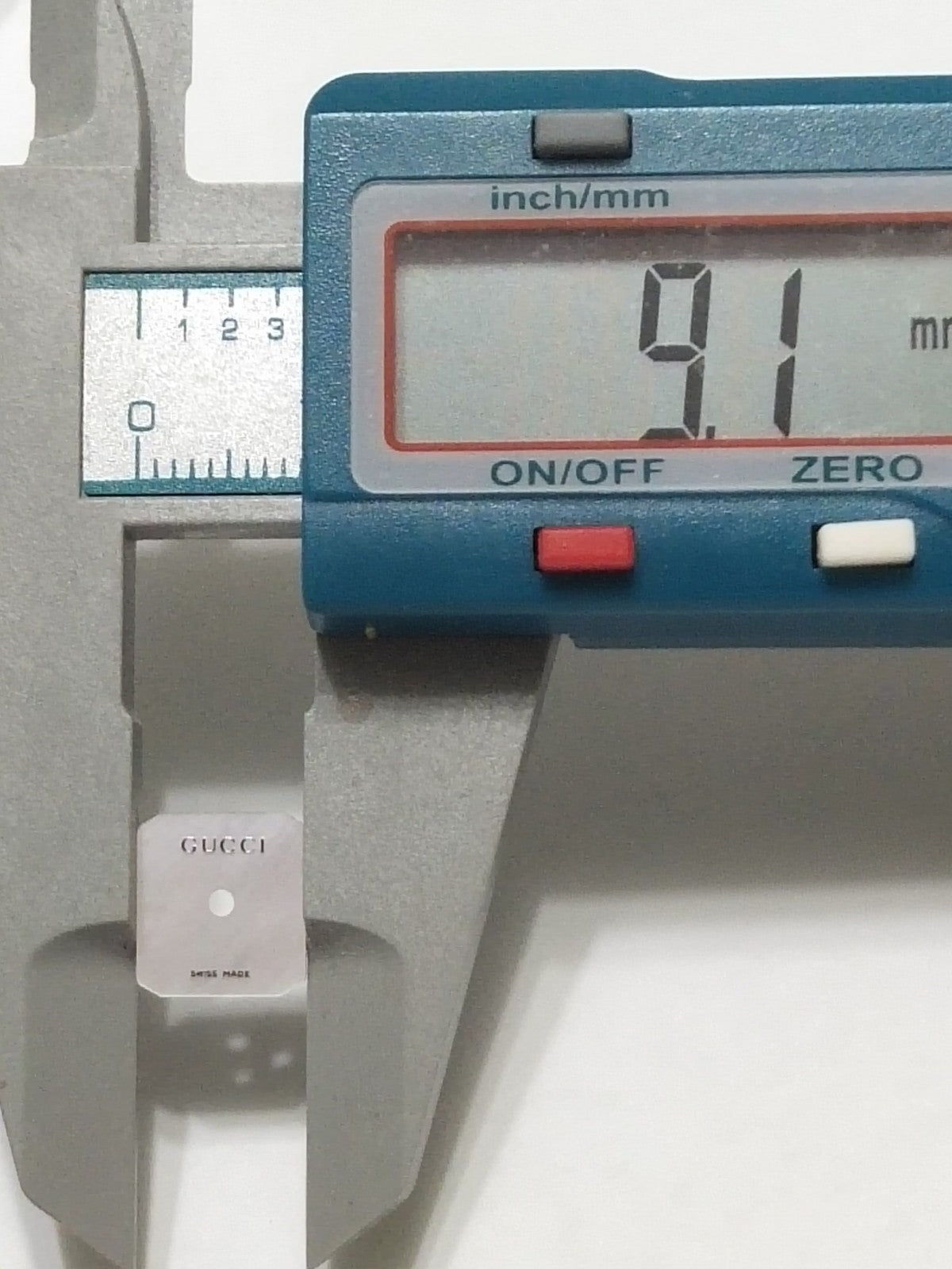 GUCCI Original /  Dail   / Part No. YDA 05019/   color  MOP