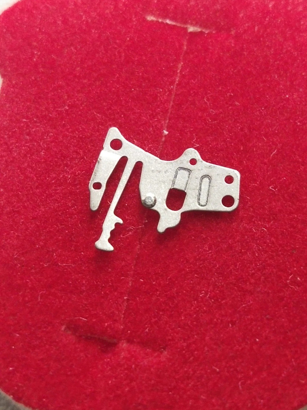 Seiko Part. 386 650 Sitting lever Spring Cal. H357A (1pc