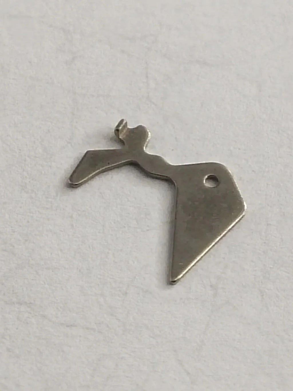 NOS SEIKO PARTS / Sitting lever/ Part . 383 005 /1pc Cal.7019A/16A/09/17/18 1Pc