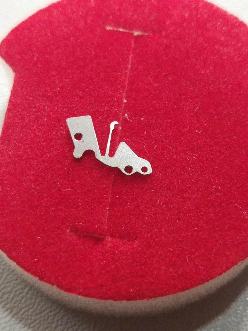 Seiko Part. 386 170 Sitting lever Spring Cal. 17A (1pc