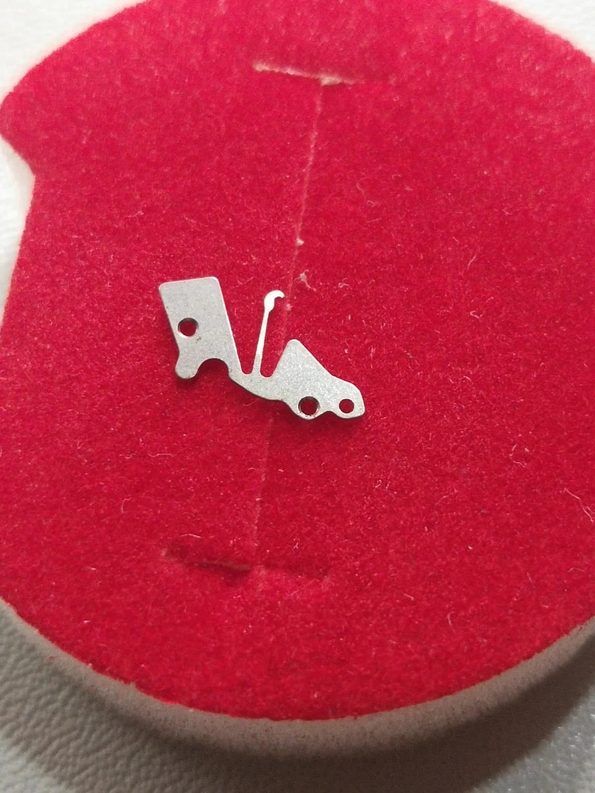 Seiko Part. 386 170 Sitting lever Spring Cal. 17A (1pc