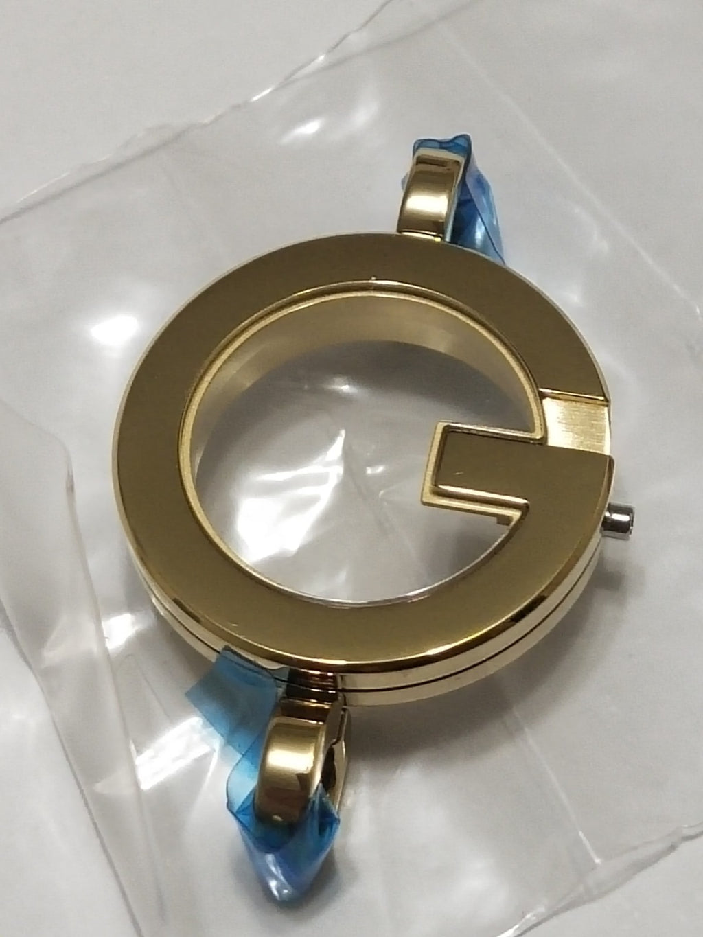 GUCCI Original / Complete Case/ Part No. YDA11029 /  Gold color 