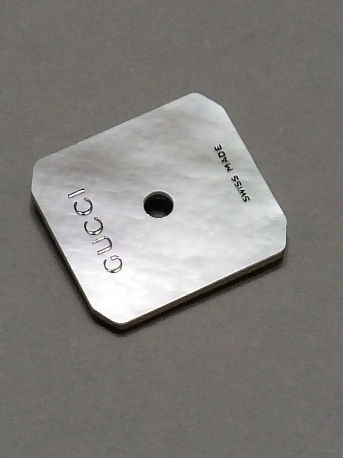 GUCCI Original /  Dail   / Part No. YDA 05019/   color  MOP