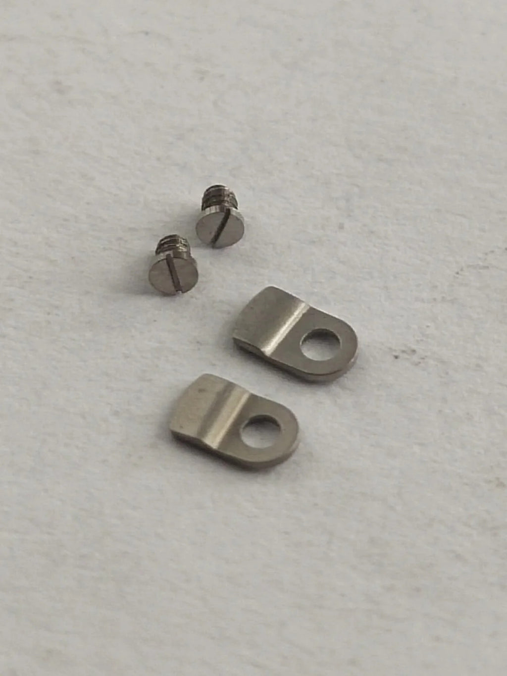NOS OMEGA Watch Case Clamp with screws /3.3MM×2MM/ Part 1911