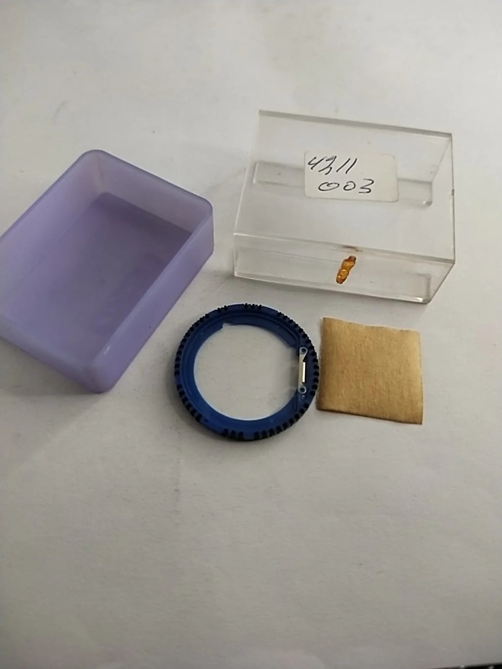 NOS Seiko original Digital Part . 4211 003