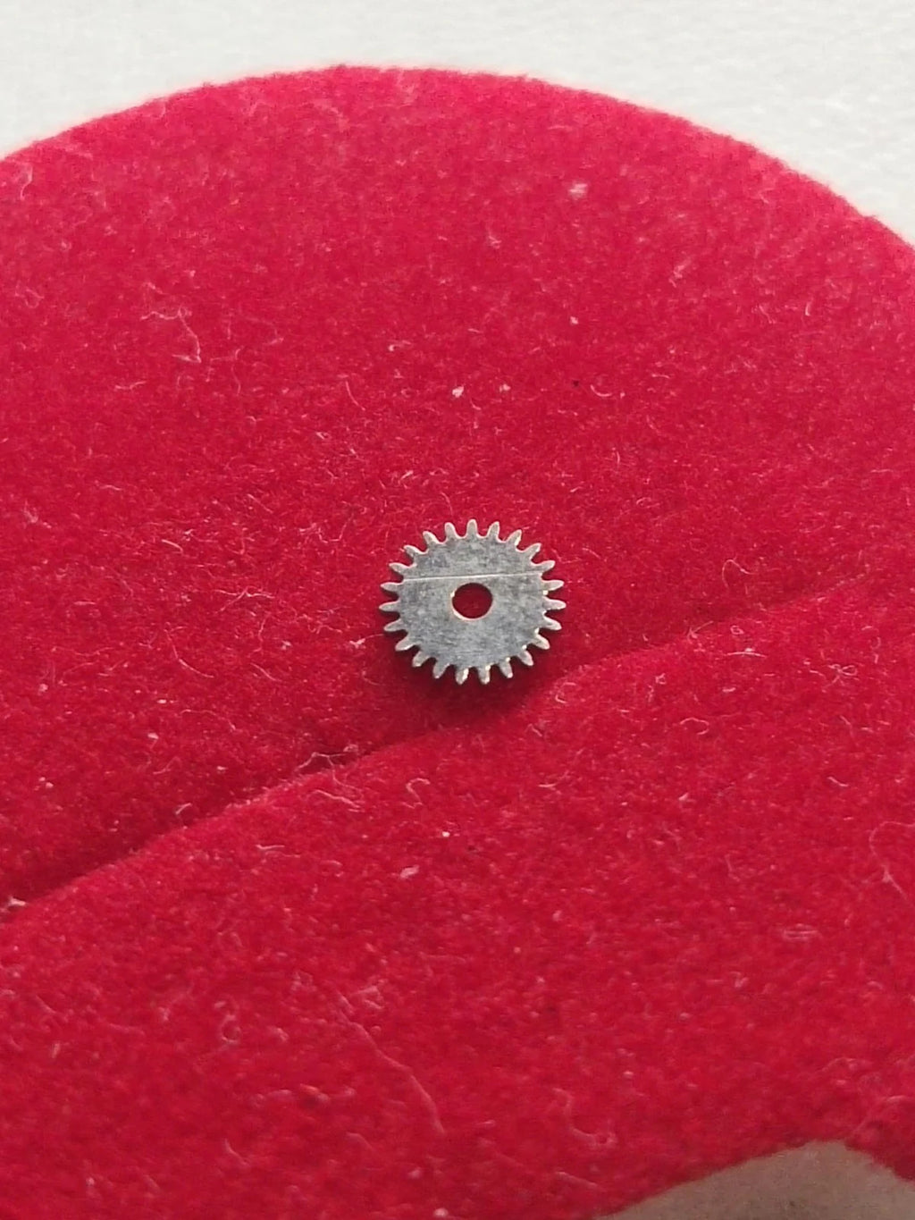 NOS Seiko Parts 886 610/Cal. 6138A/1 Pc