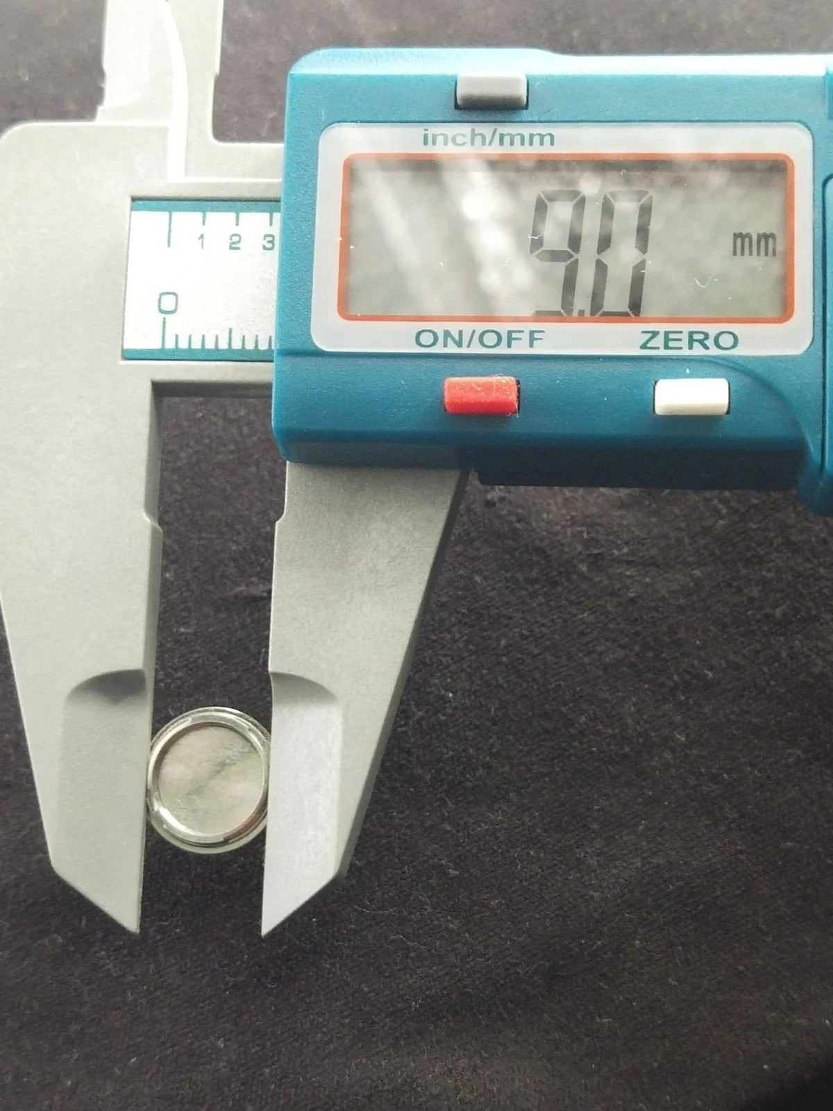 NOS Seiko Part . 8359 1799 Battery Hatch Cover