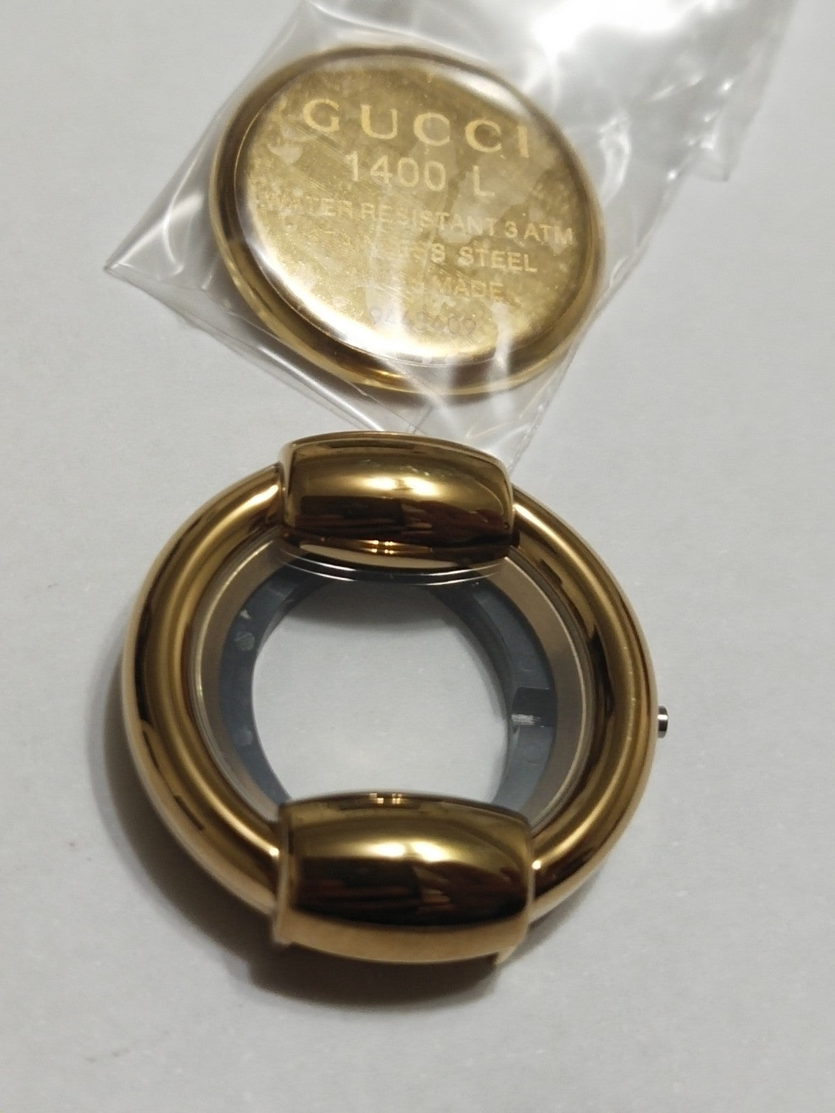 GUCCI Original / Complete Case/ Part No. 103.1400.2.2/ 1400L Gold color 