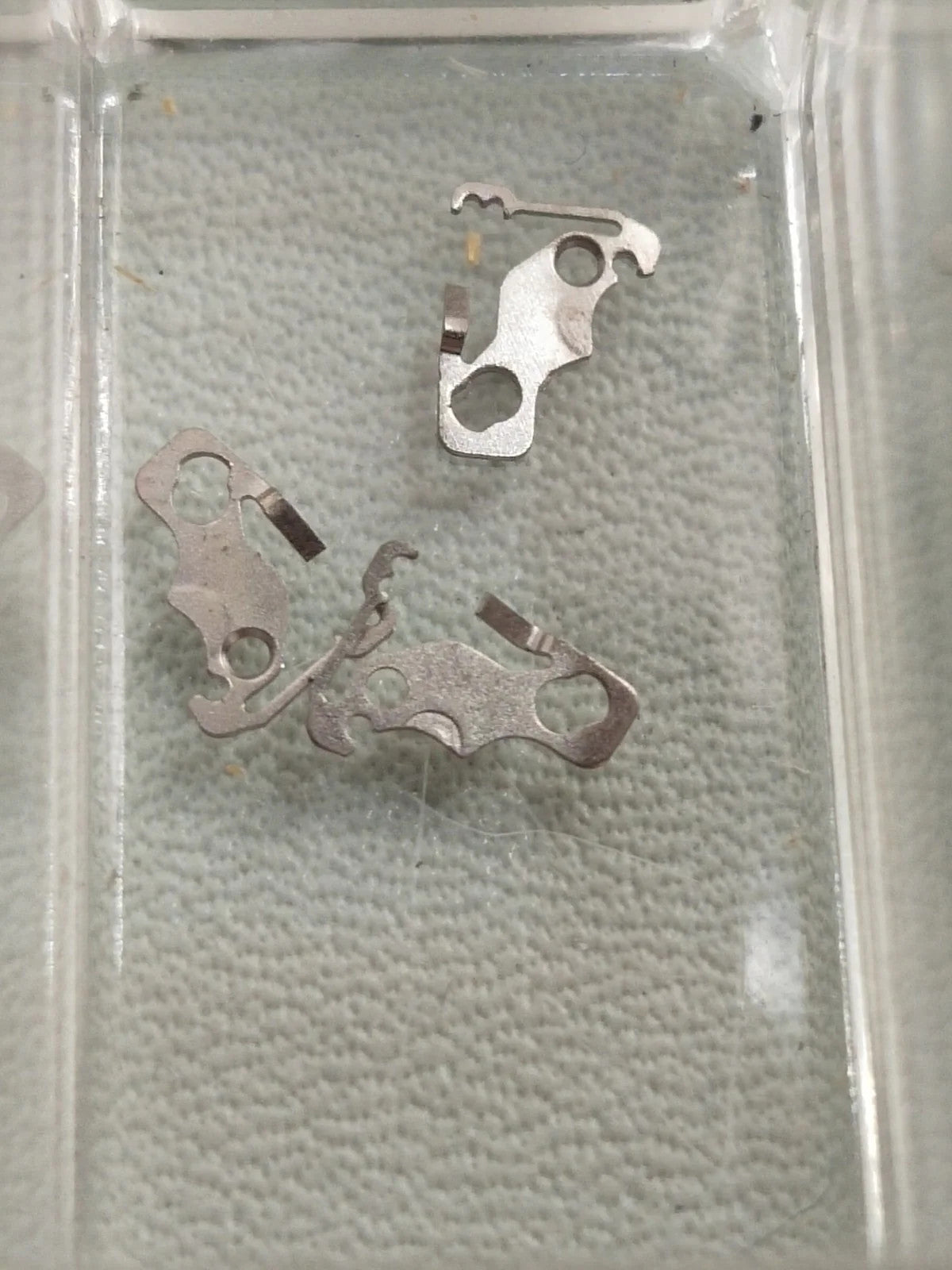 Seiko Part. 388 202 Sitting lever Spring Cal. V220A/2E20A/2E50A (1pc