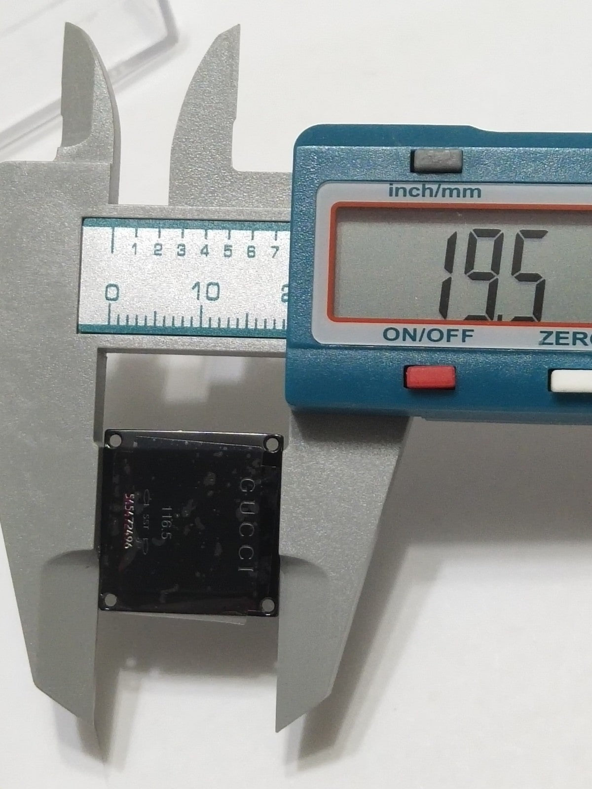 GUCCI Original /  Case Back/Black color  Part No. YDA41062