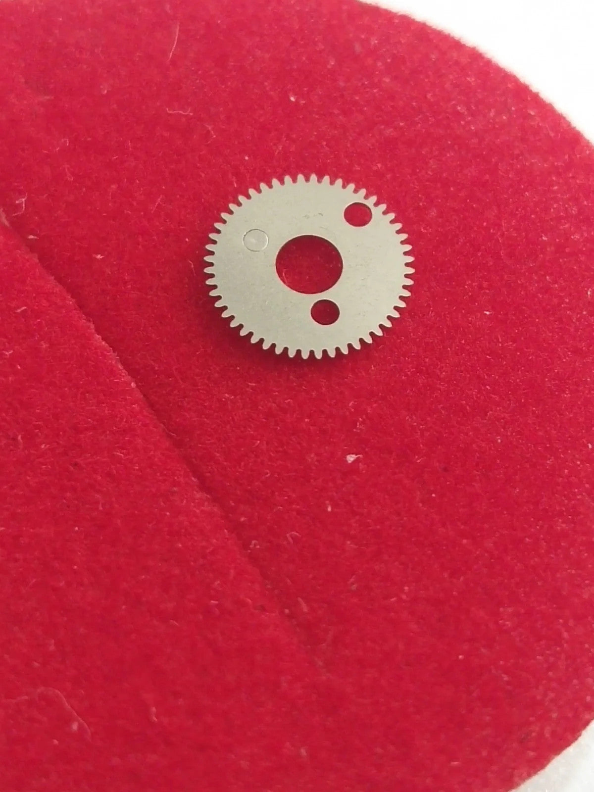 NOS Seiko Date Draiving wheel Parts 802 560 / 1 Pc Cal. 5606A/5625A/5626A