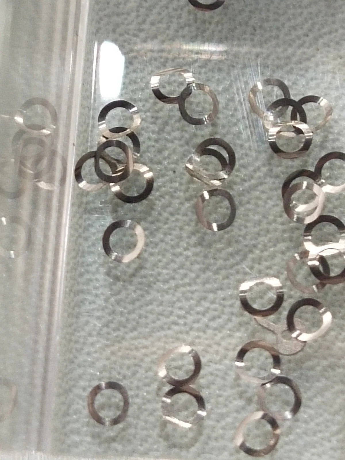 NOS Seiko Parts 550 805 /1pc