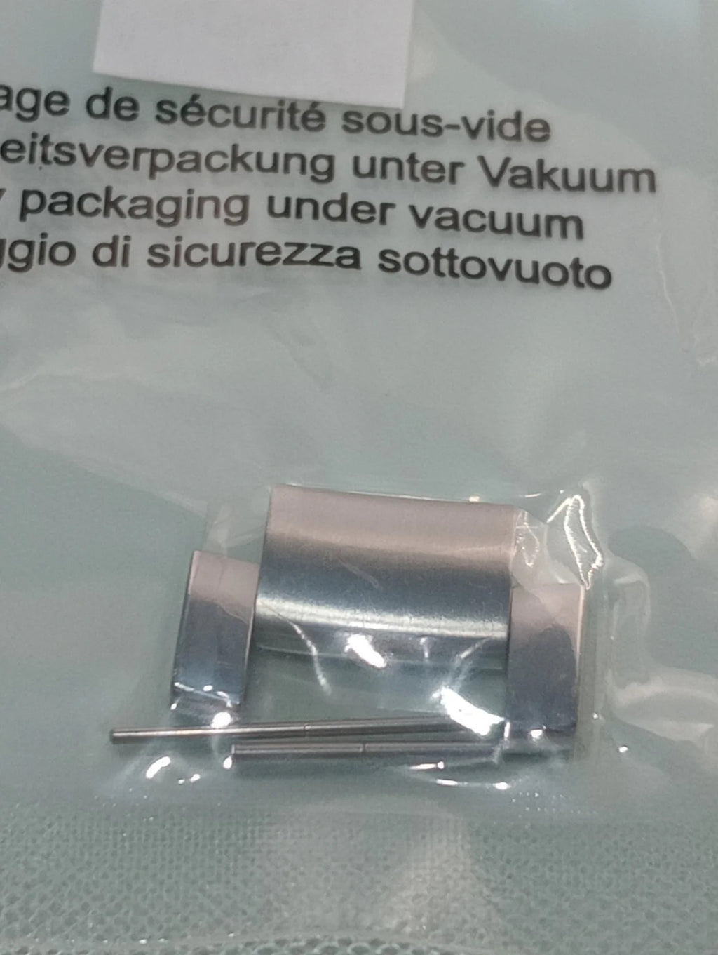 GUCCI Original / Link Steel color / Part No. 163.8505.1 S / 21m.m