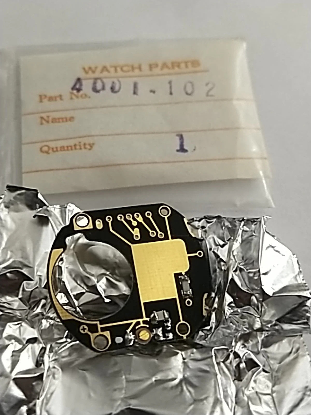 NOS Seiko circuit Plock Digital Part . 4001 102