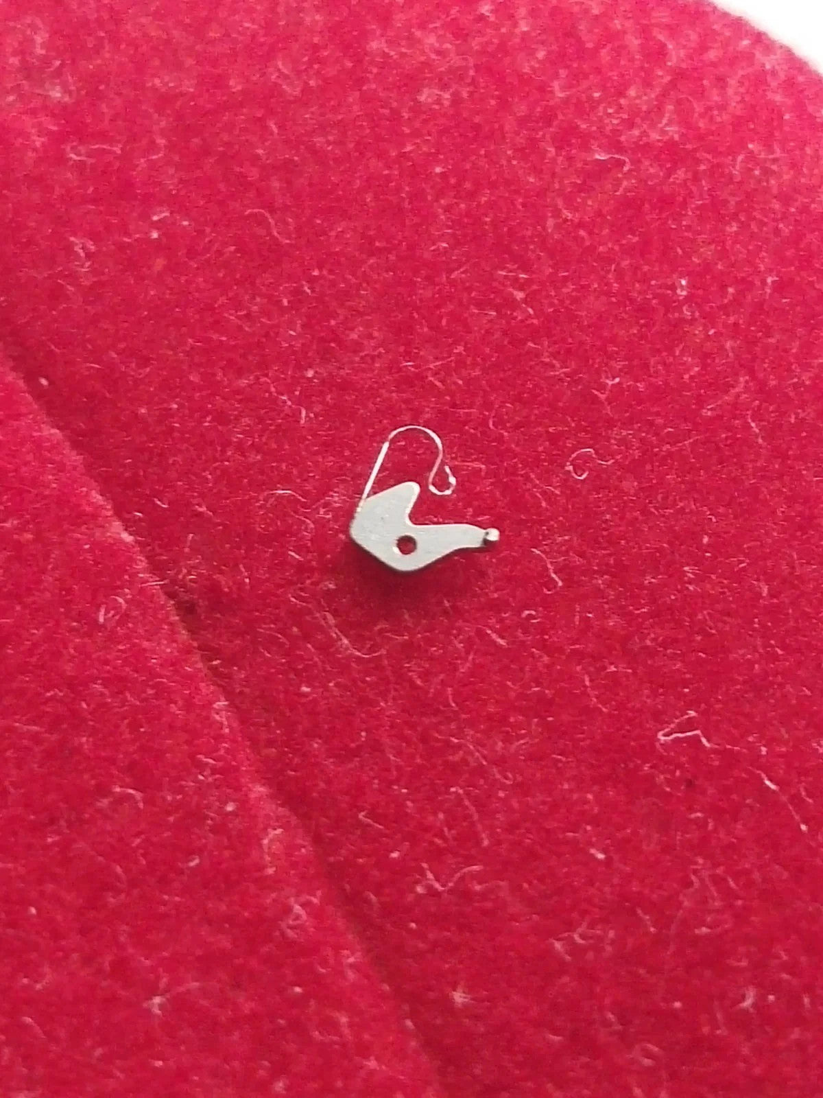 NOS Seiko Parts 556 002 /1pc