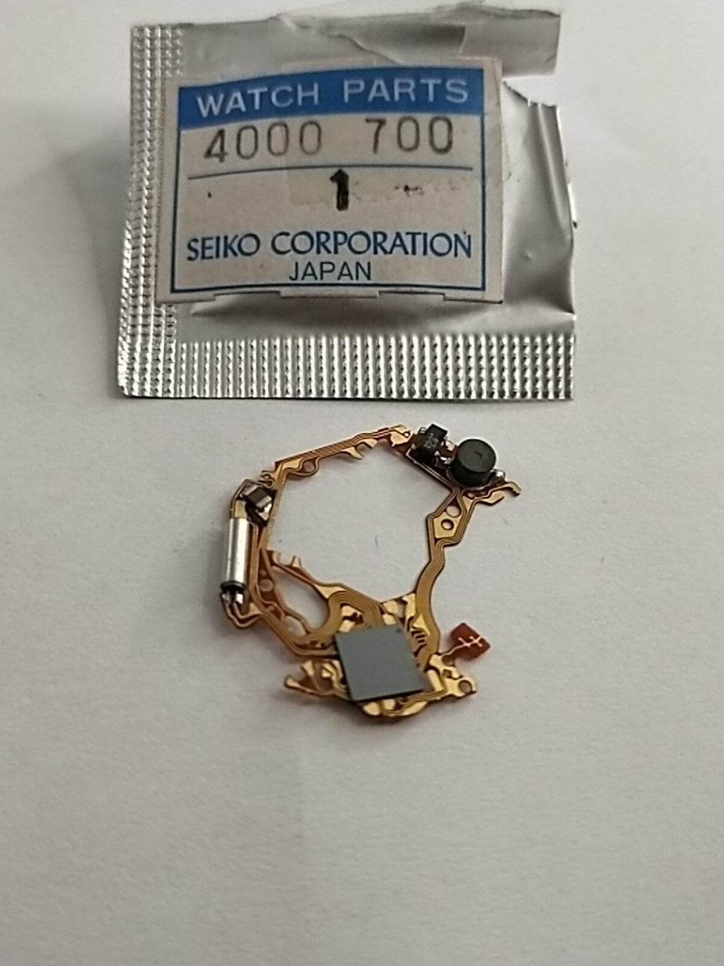 NOS Seiko Circuit Cal./ 7T32A / last one Part . 4000 700