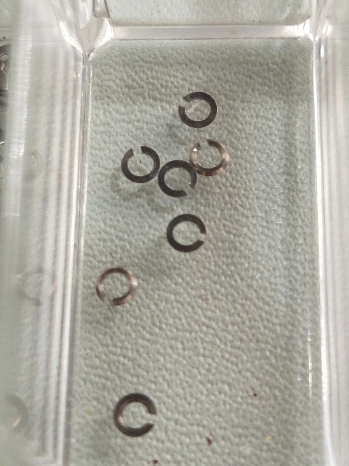 NOS Seiko Parts 963 002/Cal. 4633/5206/5246(1pc