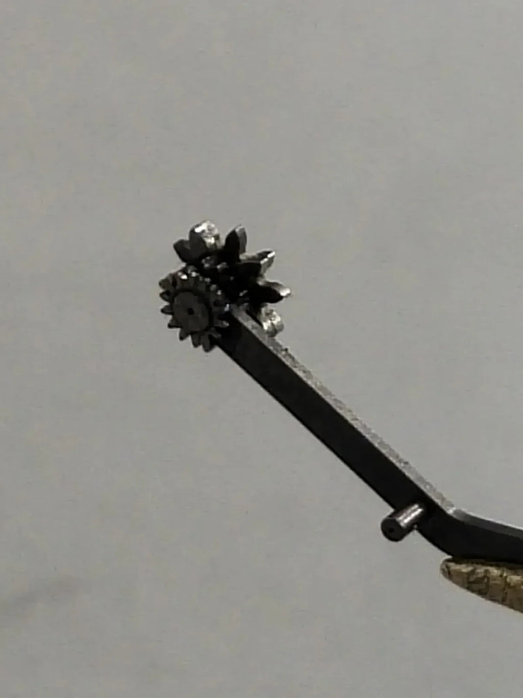 Omega original Cal/ 1020/1022/Part . 1020-1568 used