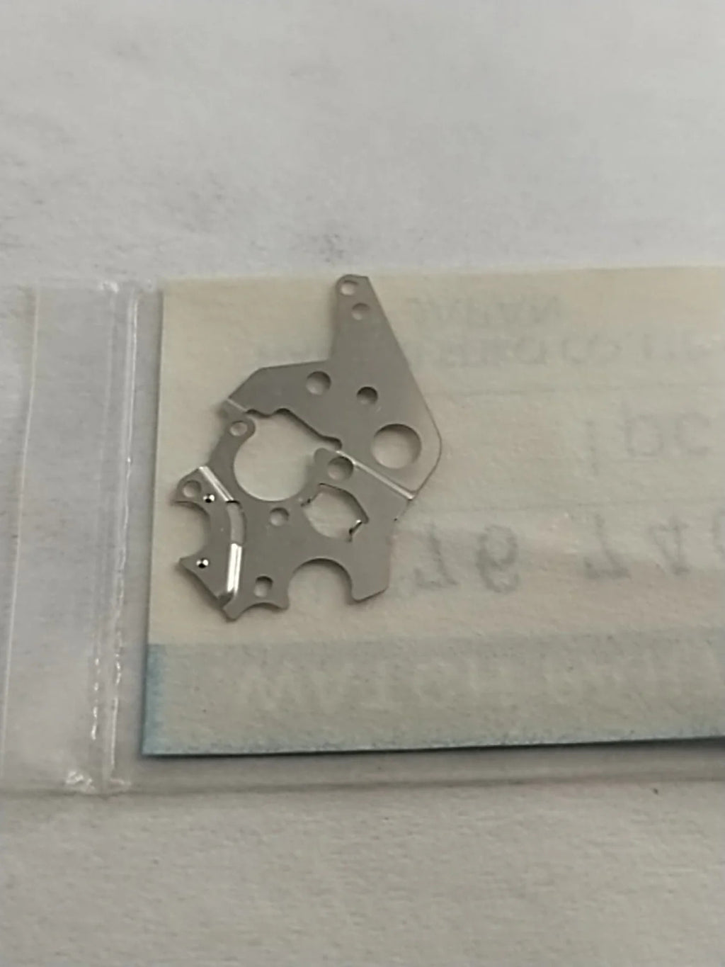 ORIGINAL SEIKO PARTS / hour wheel guard / Part . 376 740