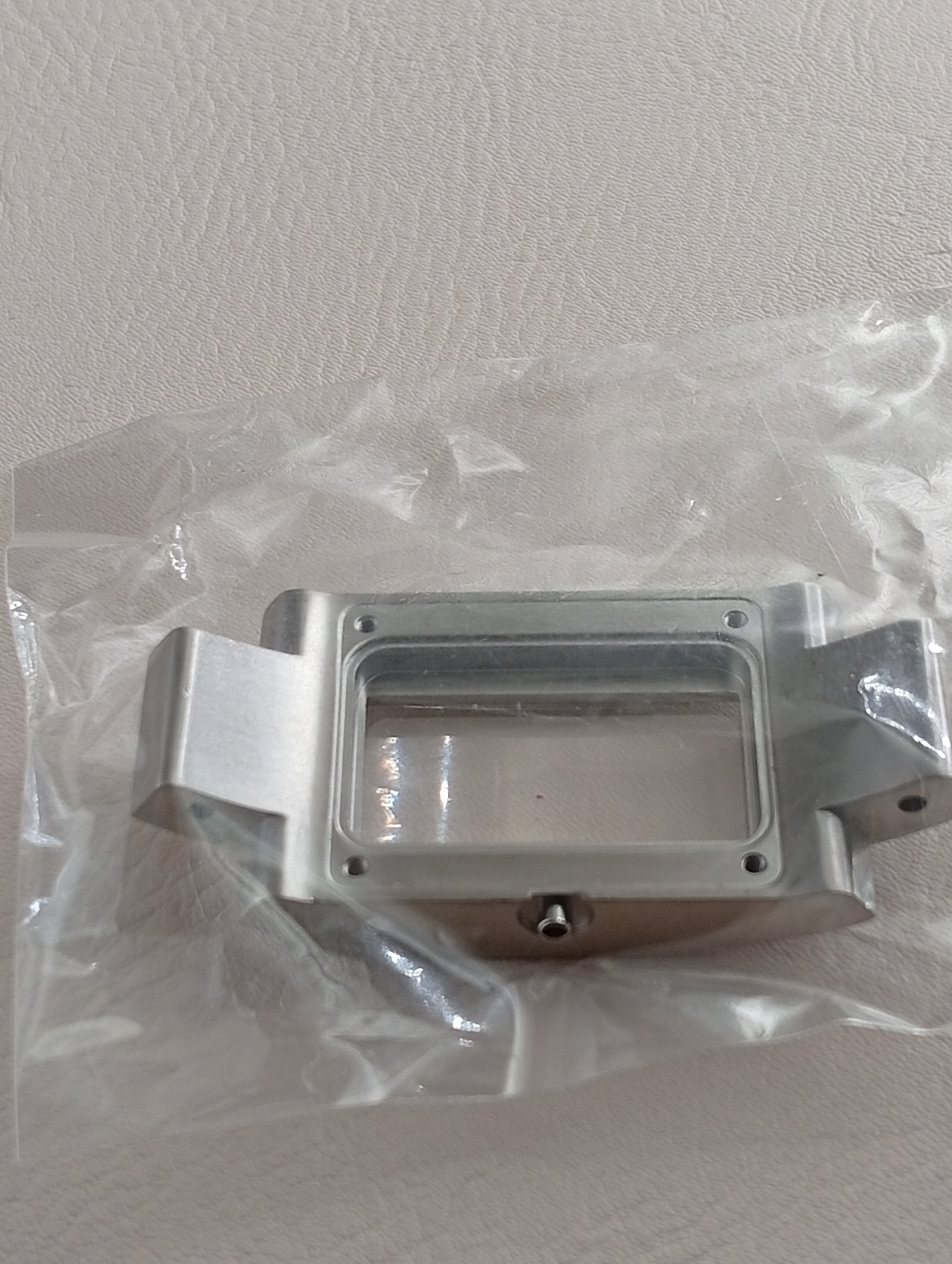 Gucci SILVER COMPLETE CASE