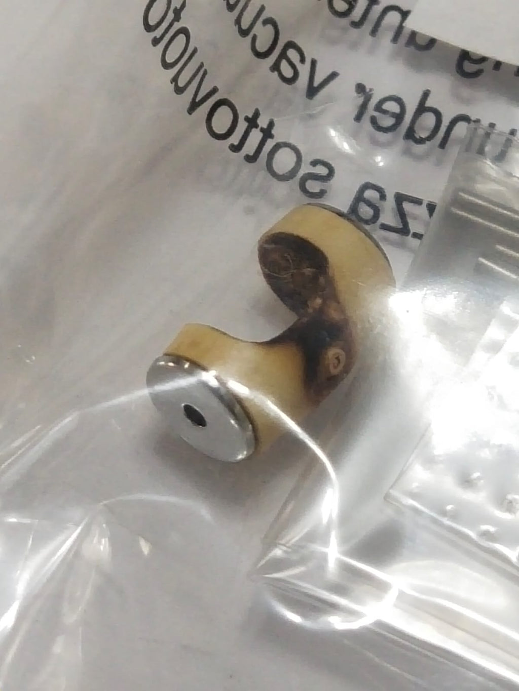 Gucci Link  Wood Material  Part No YDA71029