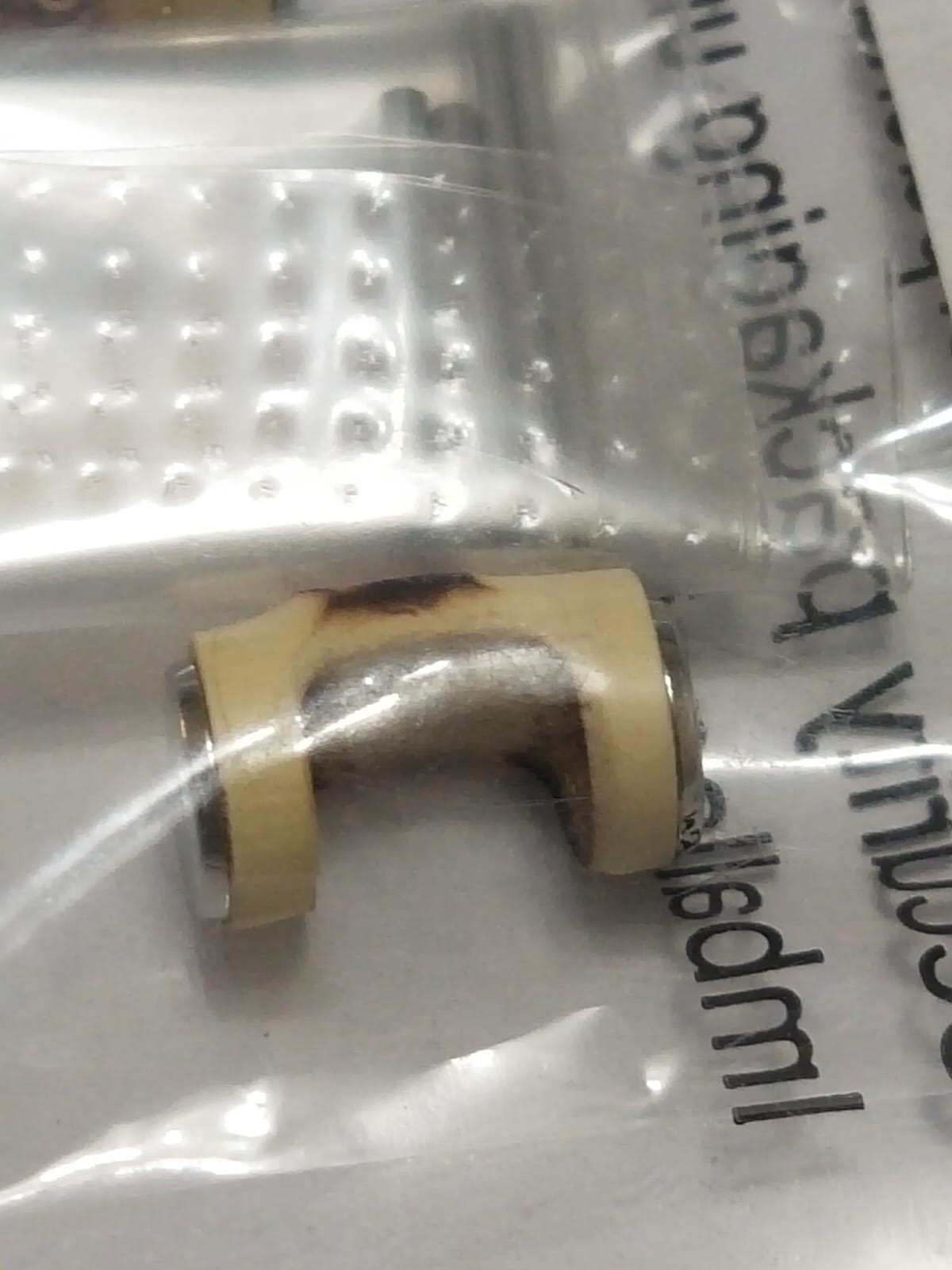 Gucci Link  Wood Material  Part No YDA71029