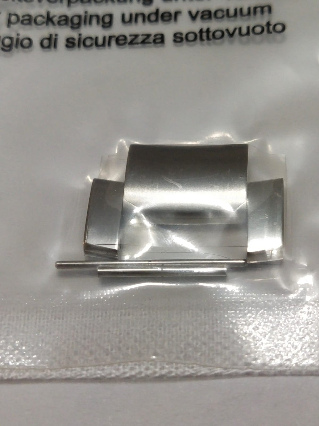 Gucci Link  Part No. 163.8505.1S